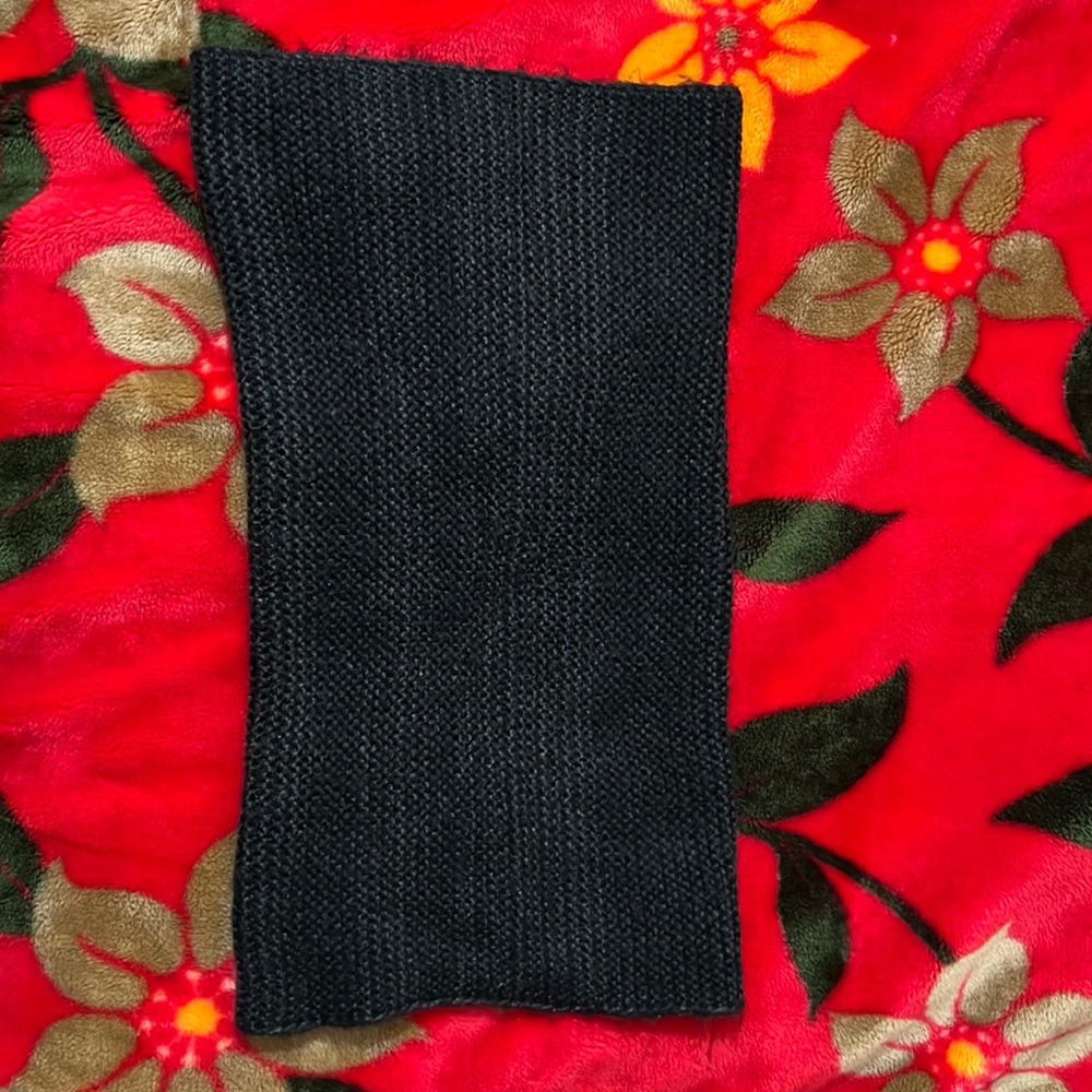 Black infinity scarf